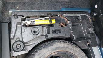 Volkswagen passat B6 1,9tdi - 9