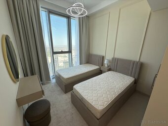 Luxusný apartmán s výhľadom na vodu a park – Dubai Creek Har - 9