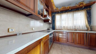 5i. PENTHOUSE 215m2, Lazaretská ul., krb, KLÍMA, TERASA - 9