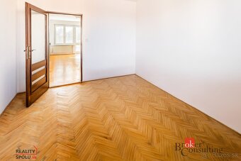 3 izbový byt, 63 m2 s balkónom, 2 pivnice, Vrbové - 9