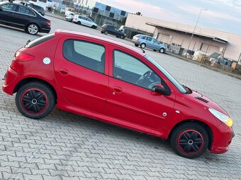 Na predaj PEUGEOT 206+,1.4i,54kw,r.v.2012 - 9