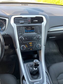 Ford Mondeo 2.0 TDCi titanium mk5 - 9