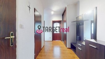 PREDAJ : pekný 2 izbový byt s balkónom v širšom centre mesta - 9