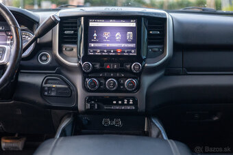 DODGE RAM 2500 Crew Cab 6.7 Cummins Diesel - 9