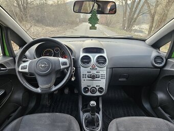 Opel Corsa 1.4 - 9