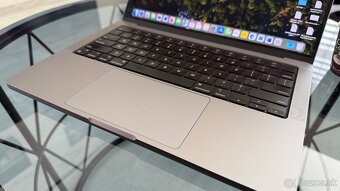 Macbook PRO 14" M1 16GB RAM, 512GB DISK - 9