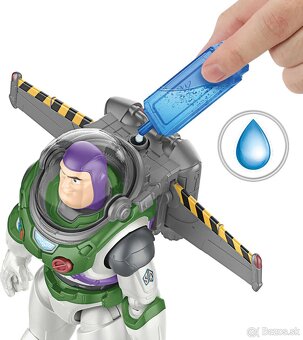 BUZZ LIGHTYEAR - 9