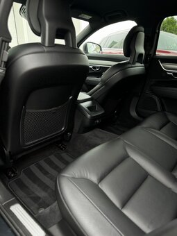Volvo V90 D4,Momentum,4x4, A/T - 9