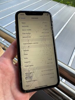 Predám Apple iPhone 11 64gb Čierny - 9