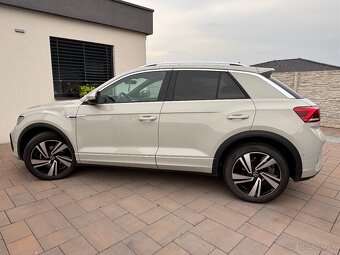 Volkswagen T-ROC R-LINE - 9