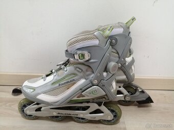 ROLLERBRADE - 9
