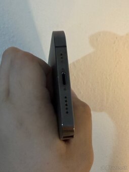 Predám iPhone 13 PRO 128GB Graphite stav 8/10 používaný - 9