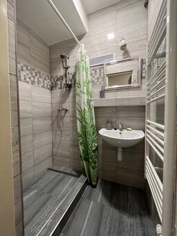 Ponúkame ubytovanie pre študentov - 9