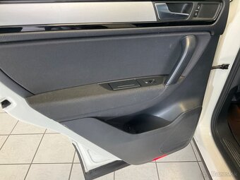 Volkswagen Touareg 3.0 V6 TDI BlueMotion,240k - 9