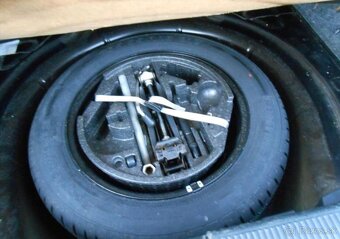 Škoda Octavia 2,0 RS 147 kW Serviska benzín - 9