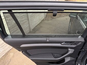 VW Passat combi EVO 2021 a dvojliter TDI - 9