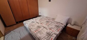Moderný, zariadený 2 i byt, ihneď voľný v centre mesta Šaľa - 9