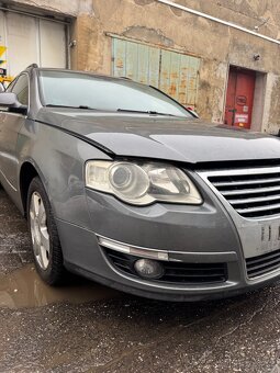 Rozpredám passat b6 2.0 tdi m6 combi sivy - 9
