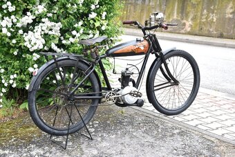 Předválečné motokolo - 9