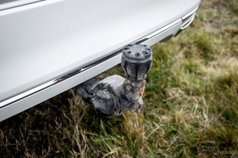 Volkswagen Passat Variant 2.0 BiTDI R-Line 4MOTION DSG - 9