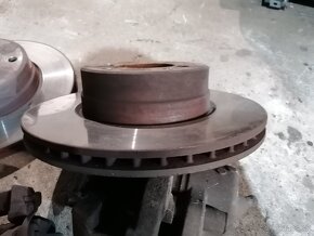 Brzdové strmene bmw e39 e46 e53 e60 e70 - 9