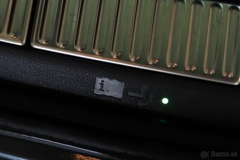 ŠKODA SUPERB KOMBI LAURIN & KLEMENT 2.0 TDi 4x4 140kW - 9