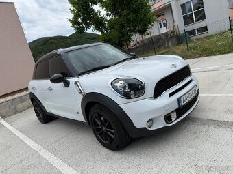 Predám MINI Cooper Countryman SD All4 2.0d Automat - 9