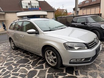 Volkswagen Passat Variant 2.0 TDI Comfortline - 9
