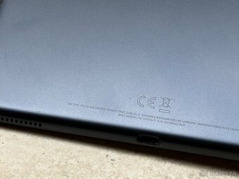 Samsung Galaxy Tab A 10.1 Wi-Fi / LTE 32gb - 9