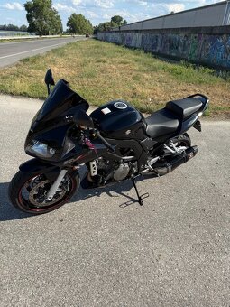 Suzuki SV 1000 S - 9