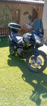 Suzuki DL 650 V-Strom - 9