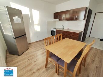 Ponúkame na prenájom 1-izbový byt v Šuranoch - 9