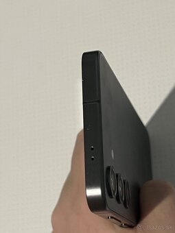 Predám Samsung Galaxy S24 8GB Rám 128GB Black - 9