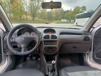 Peugeot 206 - 9
