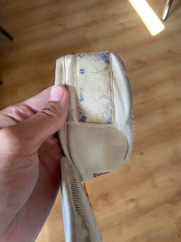 Brankárska výstroj - 9