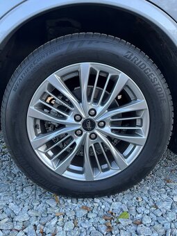 Ford Kuga PHEV Vignale - v záruke, top stav. - 9