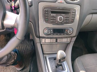 Predám náhradné diely na Ford FOCUS combi rok výroby 2009 - 9