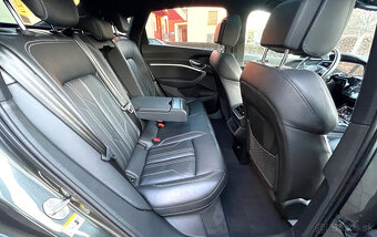 Audi e-tron, S370kW Quattro,B&O,Matrix,HUD,11/2021 - 9