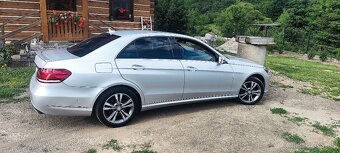 Mercedes-Benz E 350 4matic - 9