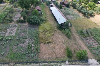Štrkovec – 1.380 m2 STAVEBNÝ pozemok v obci - 9