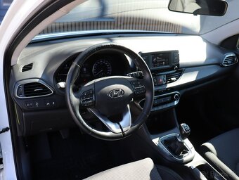 Hyundai i30 1.6 CRDi 110 Comfort - 9