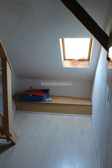 PREDAJ : Rodinný dom Horná Ves, okres Žiar nad Hronom - 9