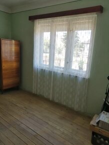 Dom predaj LEVICE-3 izbový, letná kuchyňa,garáž, skleník - 9