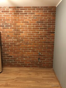 Predám rezaný tehlovy obklad - 9