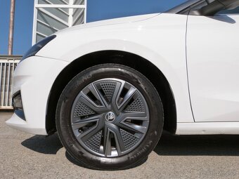 Škoda Fabia 1.0 TSI Ambition, len 111,000 KM  - 9