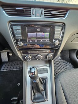 Škoda OCTAVIA III, 4x4 2.0TDI 12/2014 - 9