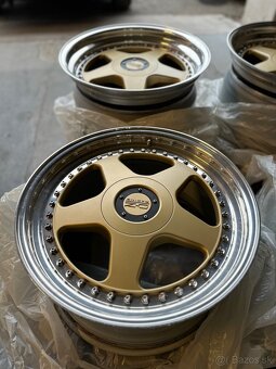 OZ FUTURA R18 5x130 - 9