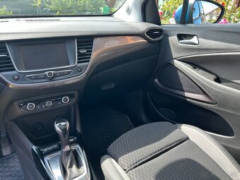 Opel Crossland X 1,2 Turbo benzín, 81 kW, automat - 9