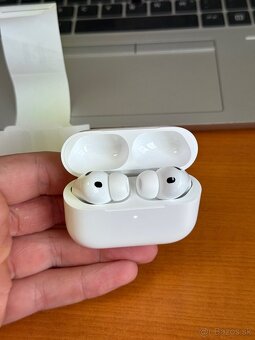 AirPods Pro 3 USB C - nové, rok záruka - 9