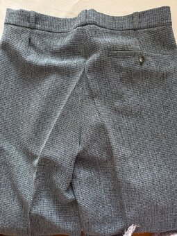 Zachovaly pánsky oblek - 9